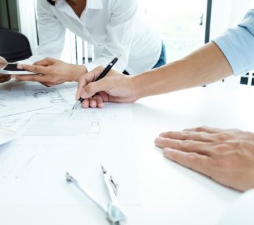 engineer-meeting-architectural-project-working-with-partner_1421-1102